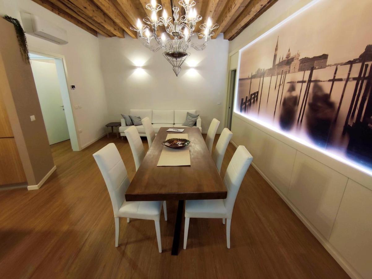 Deluxe 3 Bedroom Flat In Rialto Venedig Exteriör bild