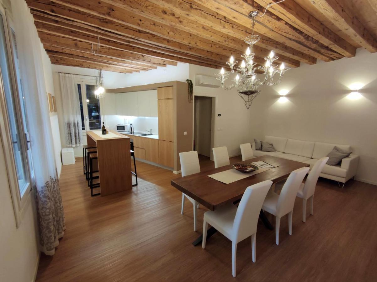 Deluxe 3 Bedroom Flat In Rialto Venedig Exteriör bild